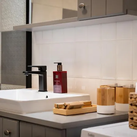 Modern Urban Escape @the Office With Parking Space Apartment Cluj-Napoca