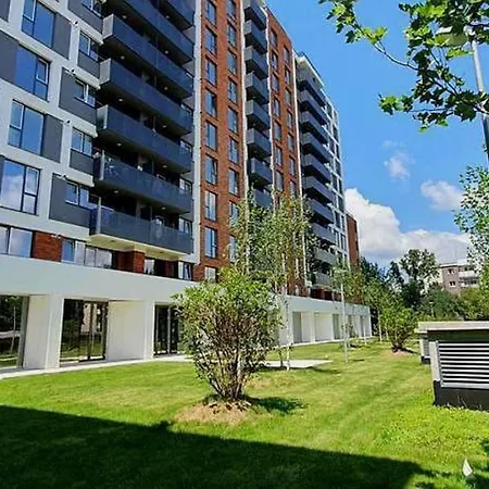 Apartment Modern Urban Escape @the Office With Parking Space *